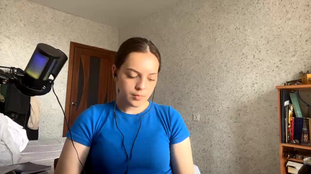 LindaBelarmino Live Cam Screenshot – 2025-09-06 09:53:56