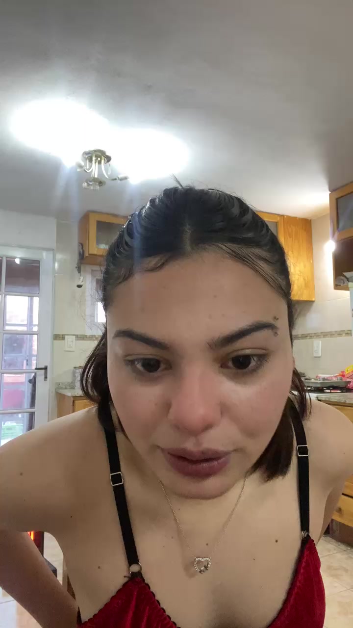 Lindabebe7 Live Cam Screenshot – 2025-09-14 12:32:18