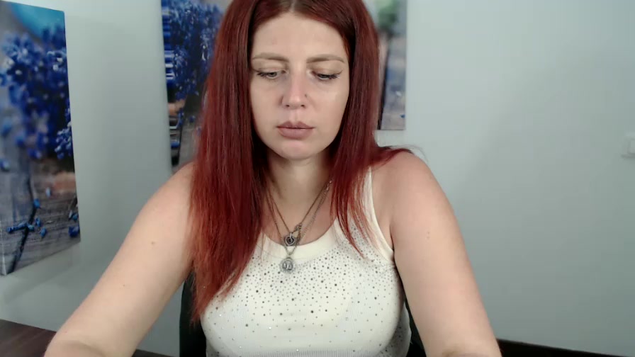 Lizy_Love Live Cam Screenshot – 2025-08-12 11:44:22