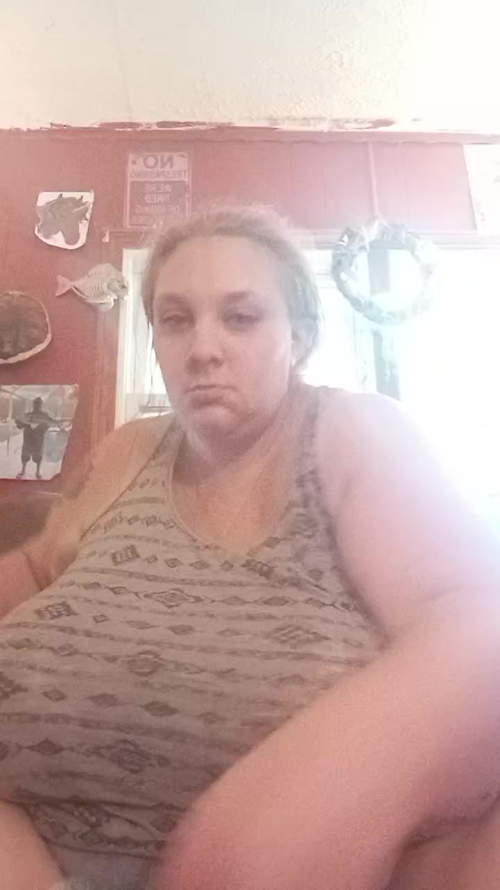 LoneBBW420 Live Cam Screenshot – 2025-08-16 16:02:40