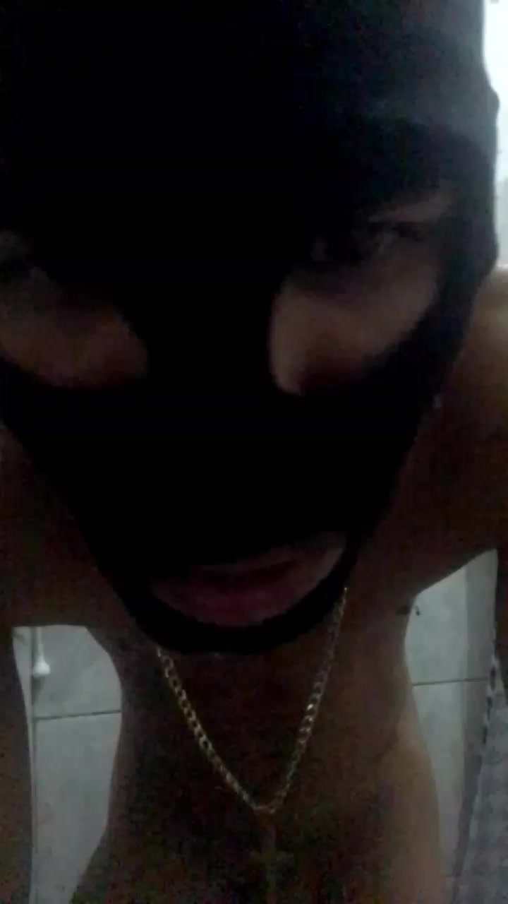 Loranoliveira Live Cam Screenshot – 2025-08-07 23:39:35