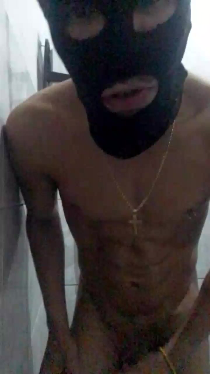 Loranoliveira Live Cam Screenshot – 2025-08-14 01:37:35