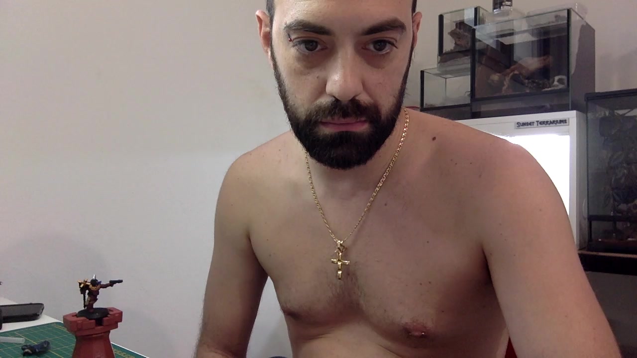 LoveBigTis Live Cam Screenshot – 2025-08-25 13:14:20
