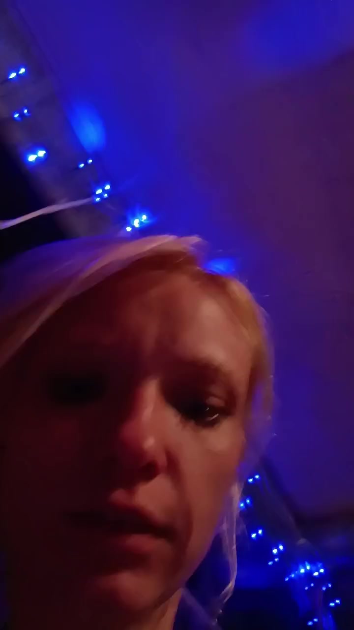 LuciiLuv Live Cam Screenshot – 2025-08-21 02:07:04