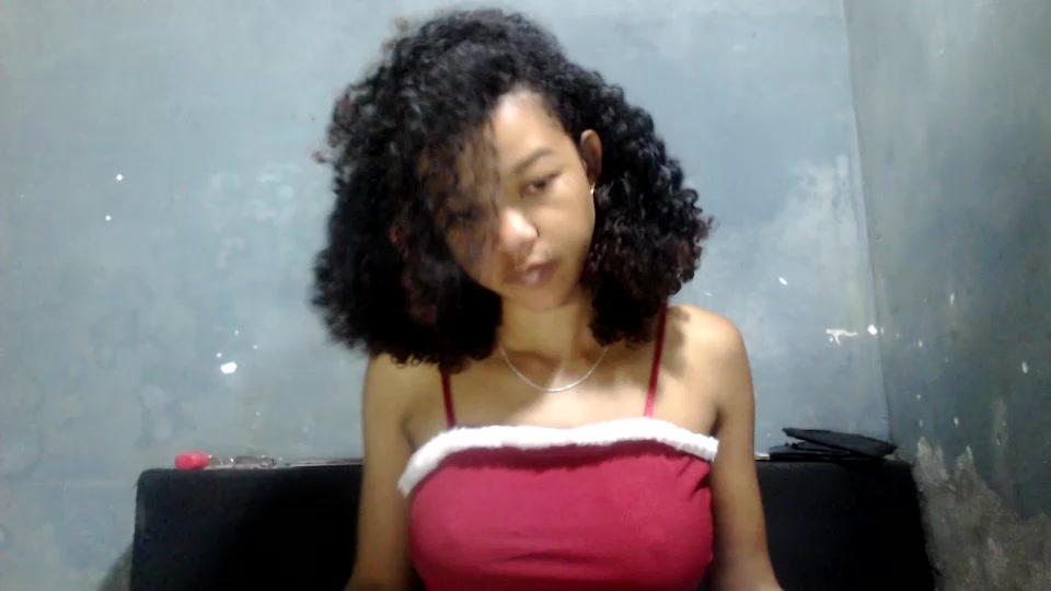 Lunahavemilk Live Cam Screenshot – 2025-09-06 19:15:39