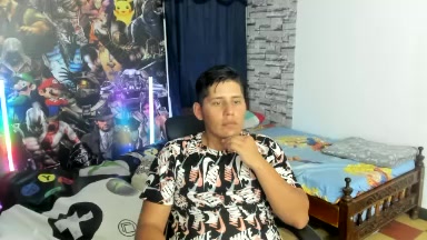 Maiker_lozano Live Cam Screenshot – 2025-10-21 23:22:41