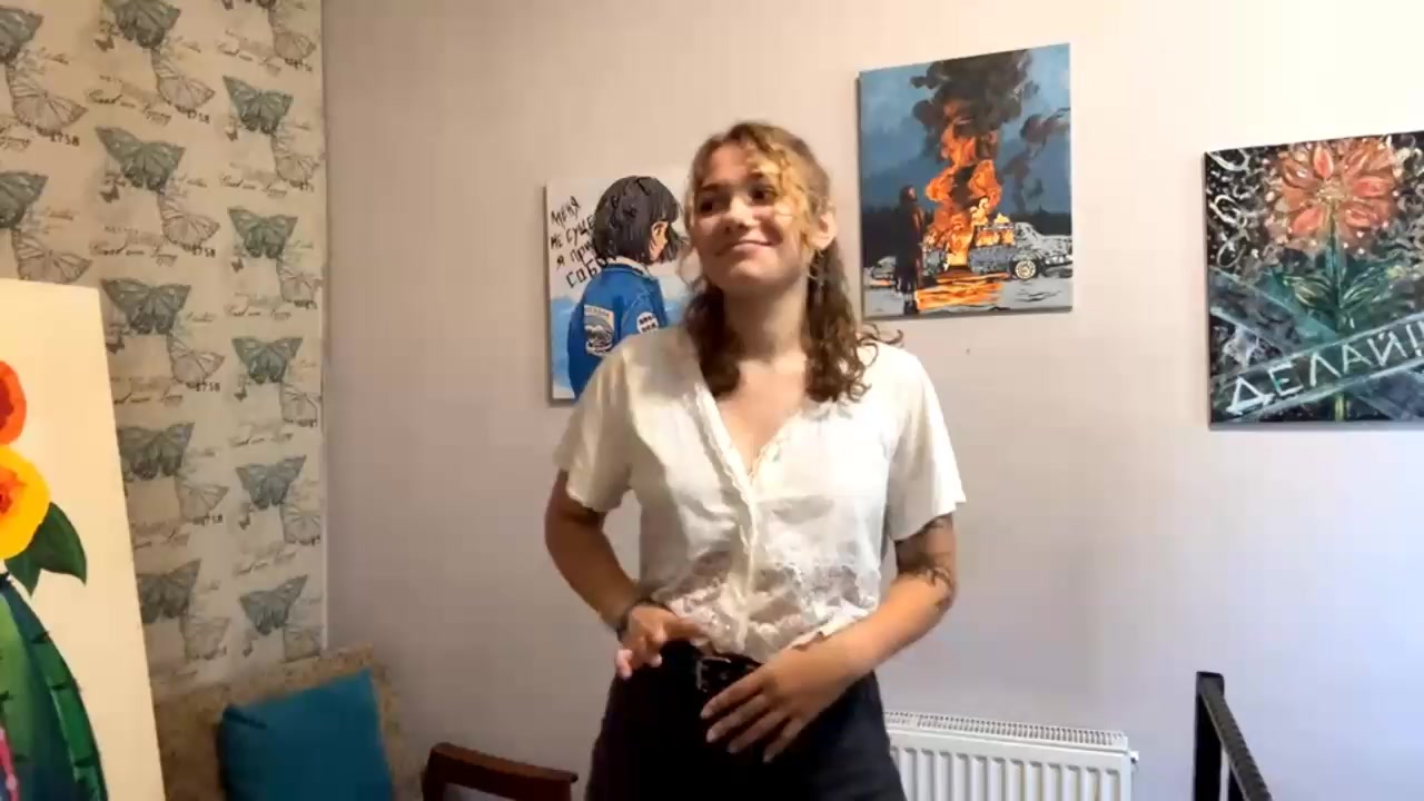 MapleQuirin Live Cam Screenshot – 2025-08-04 10:26:28