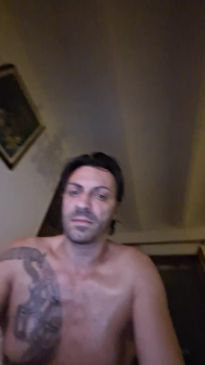 Marcy7800 Live Cam Screenshot – 2025-08-04 22:53:01