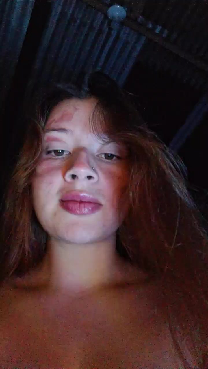 Mariana_Loving Live Cam Screenshot – 2025-08-04 05:03:36