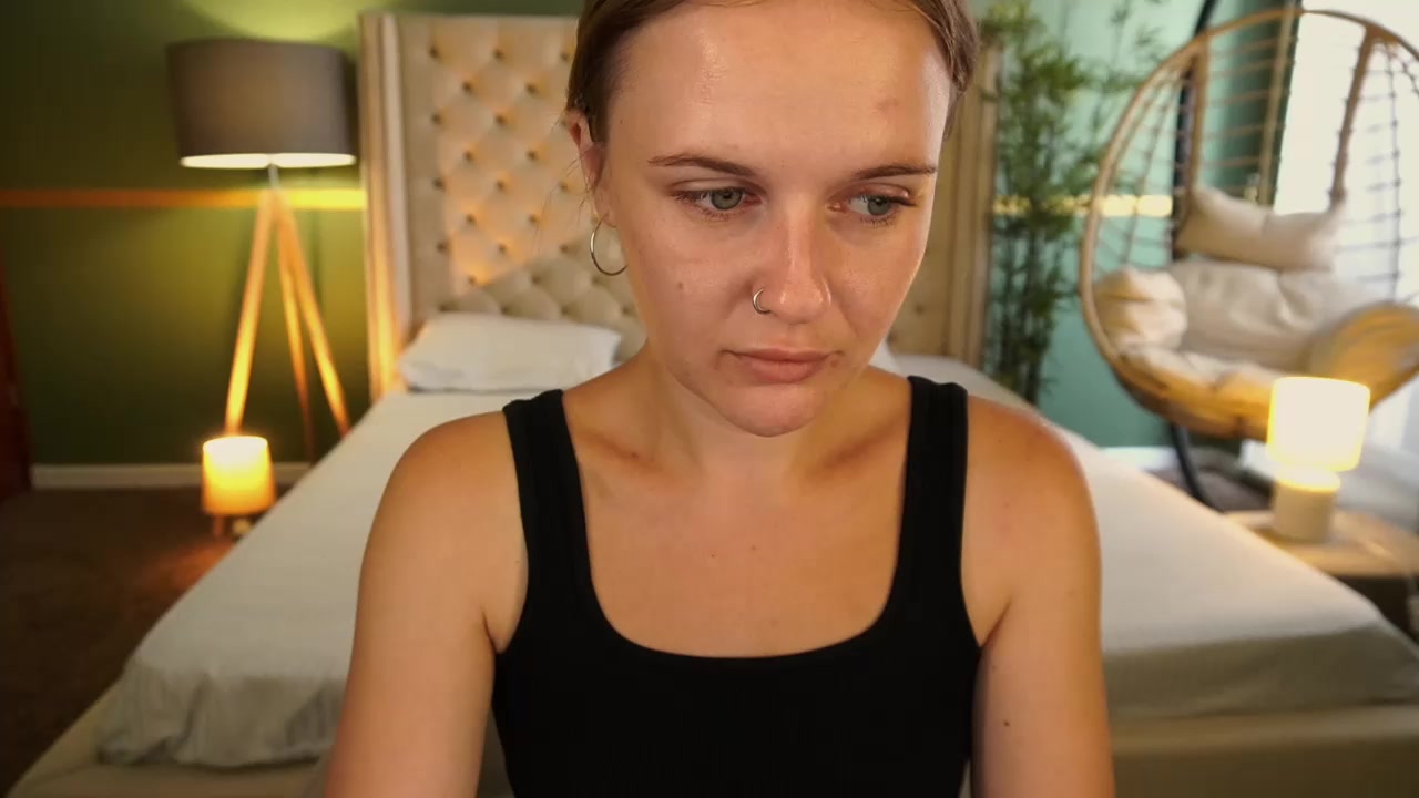 MaribelRiverr Live Cam Screenshot –  