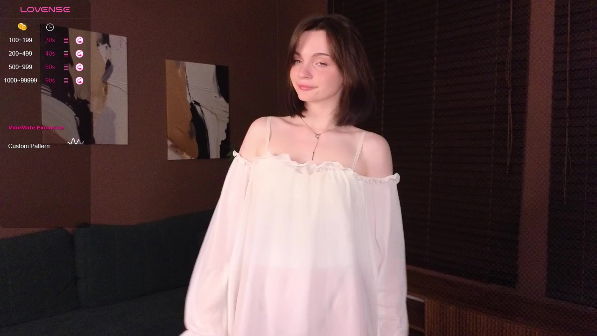 MaryCrimson Live Cam Screenshot – 2025-11-20 01:27:14