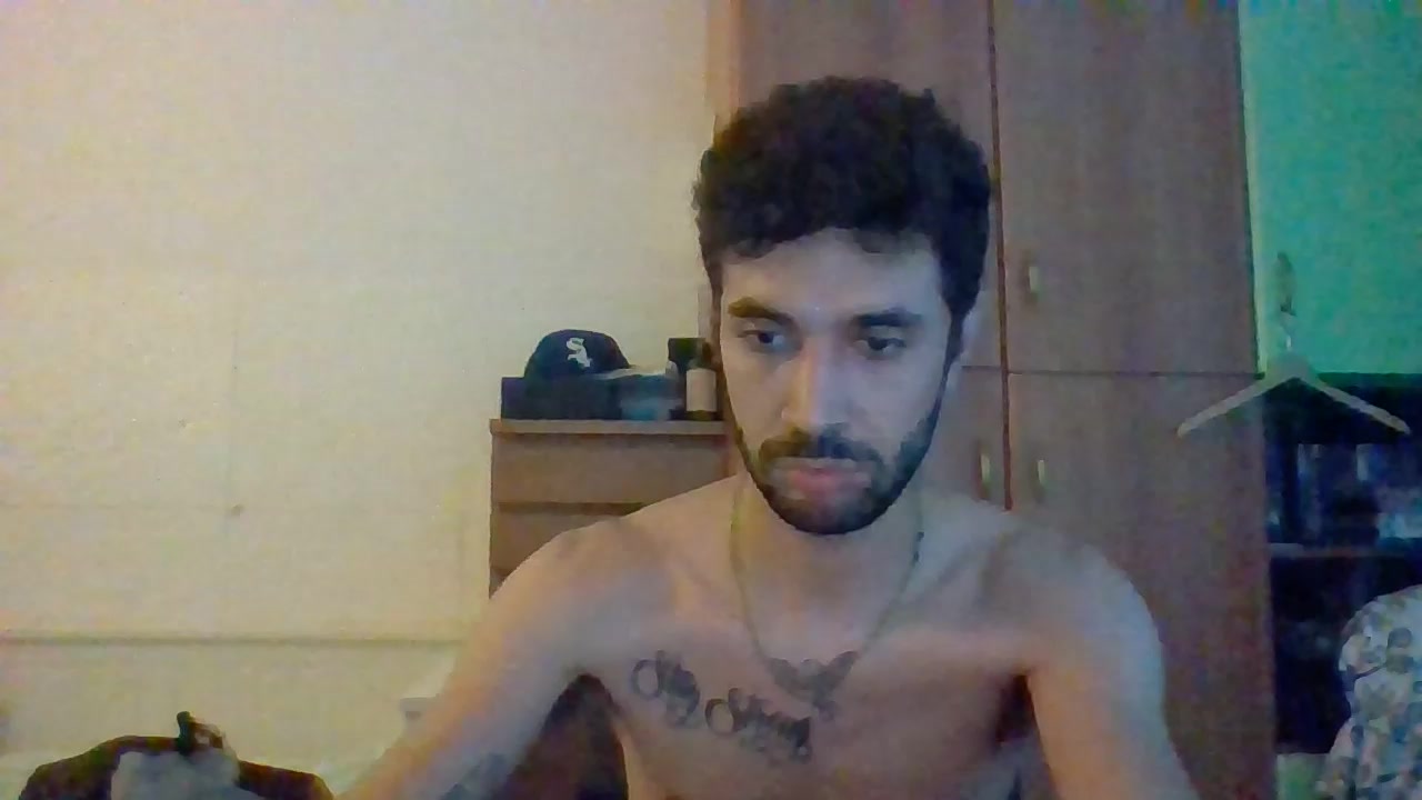 Matty_kk_ Live Cam Screenshot – 2025-08-06 23:11:37