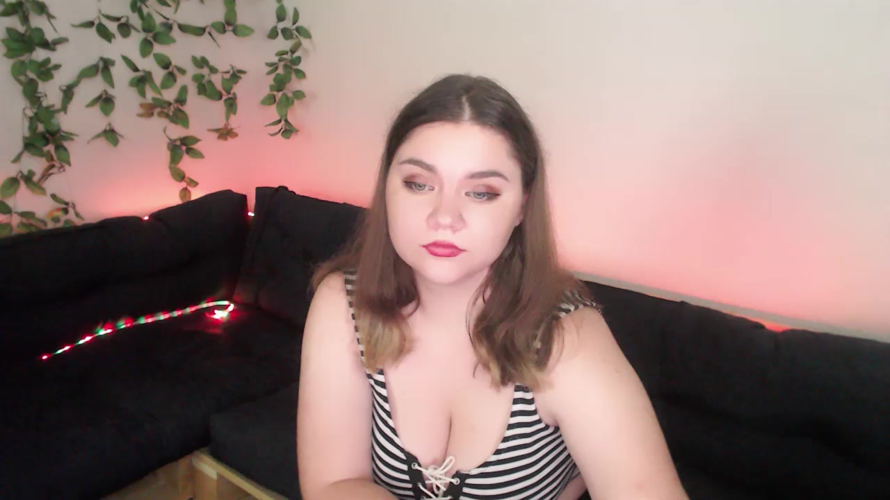 Melanie_kissxxx Live Cam Screenshot – 2025-08-07 08:48:06