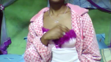 Minia_rica Live Cam Screenshot – 2025-08-03 21:58:47