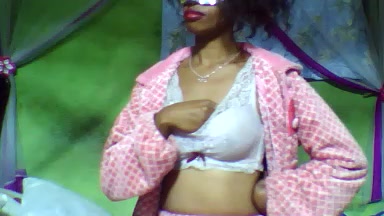 Minia_rica Live Cam Screenshot – 2025-08-04 18:50:58