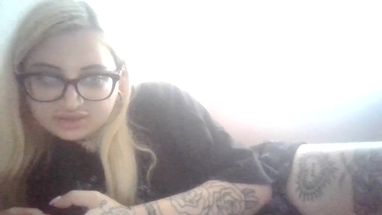 Missalessiaa Live Cam Screenshot – 2025-08-26 05:48:51
