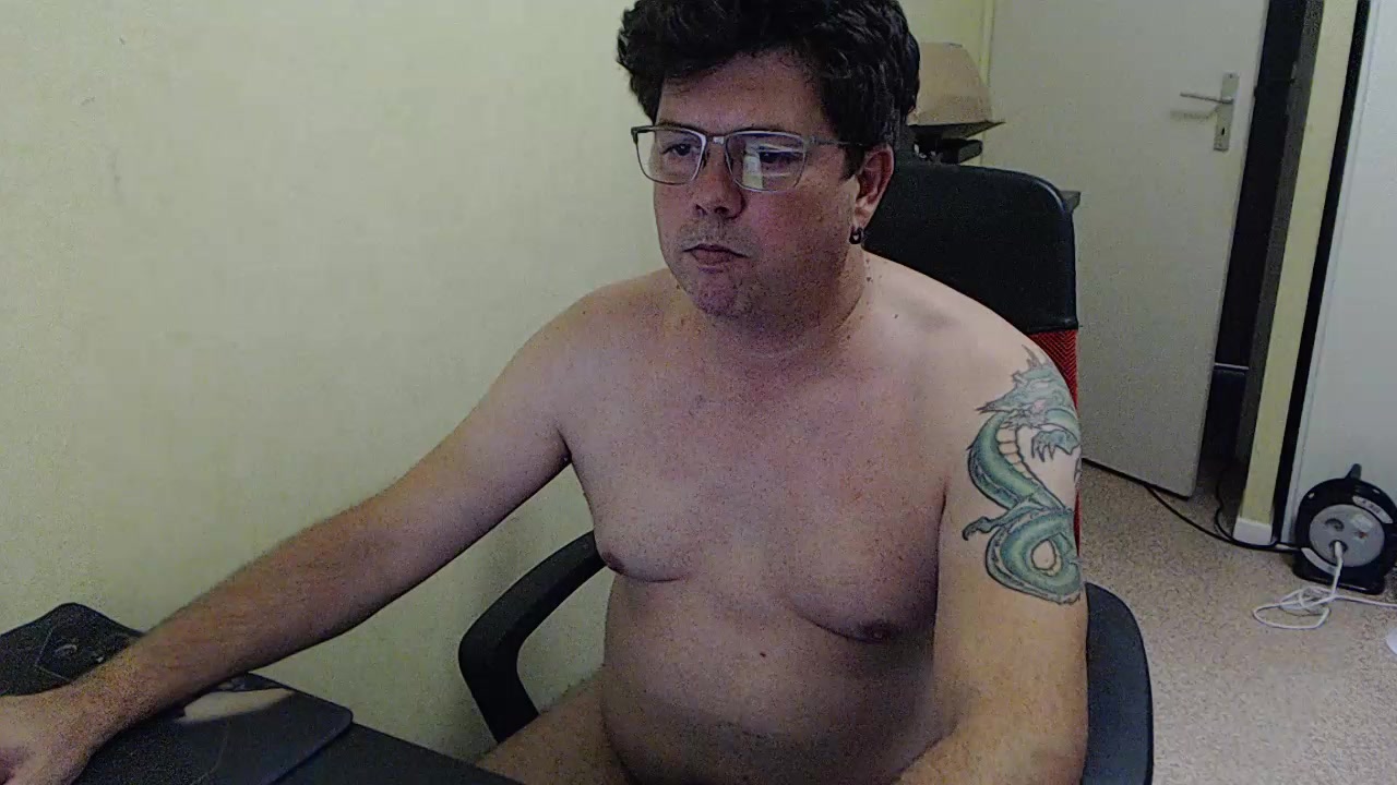 Mistercoeur Live Cam Screenshot – 2025-08-10 13:03:00