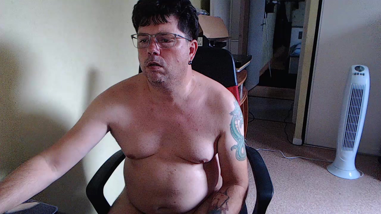 Mistercoeur Live Cam Screenshot – 2025-08-13 16:16:17