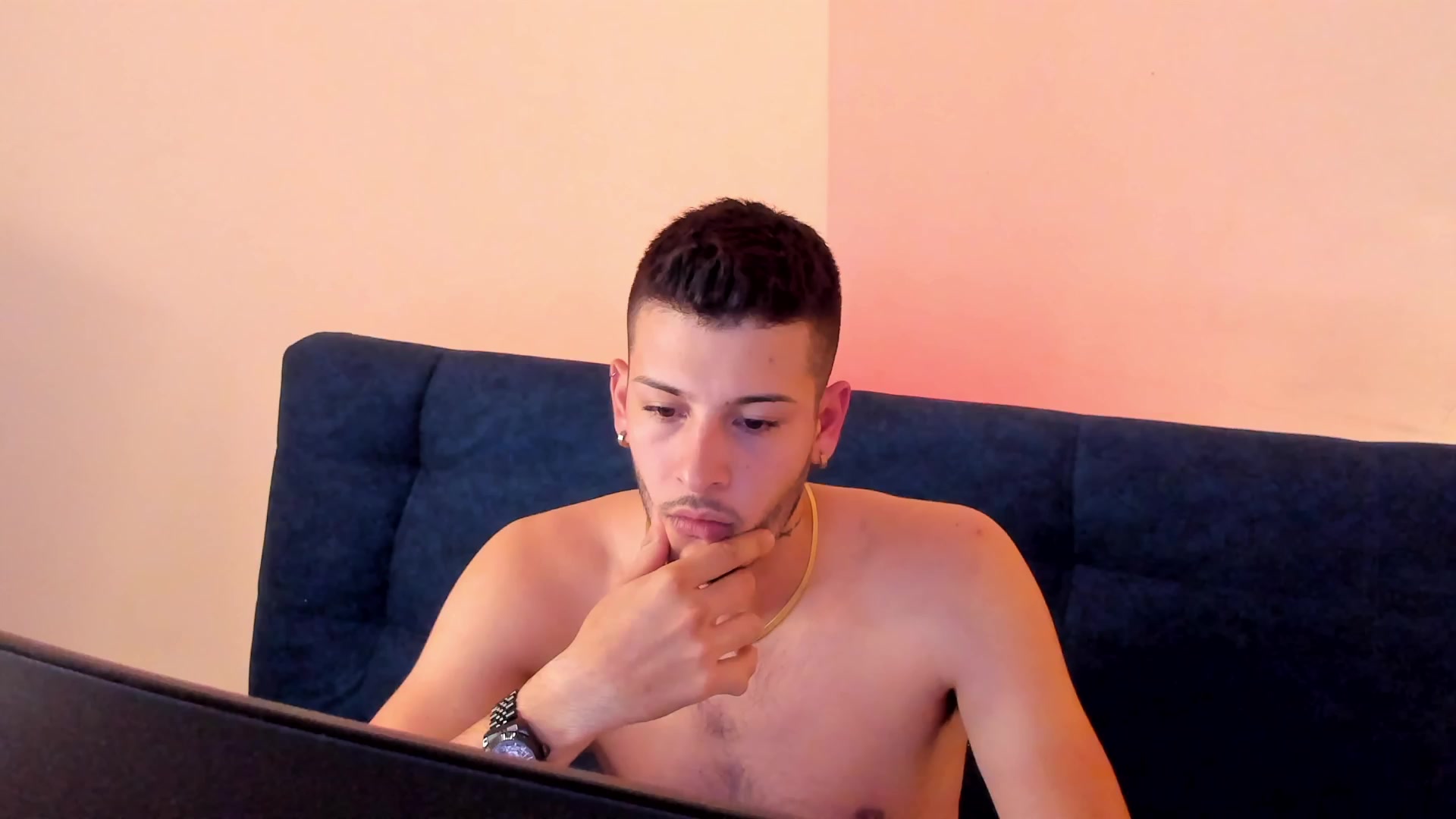 Monster_cock4u_ Live Cam Screenshot – 2025-08-06 02:39:16