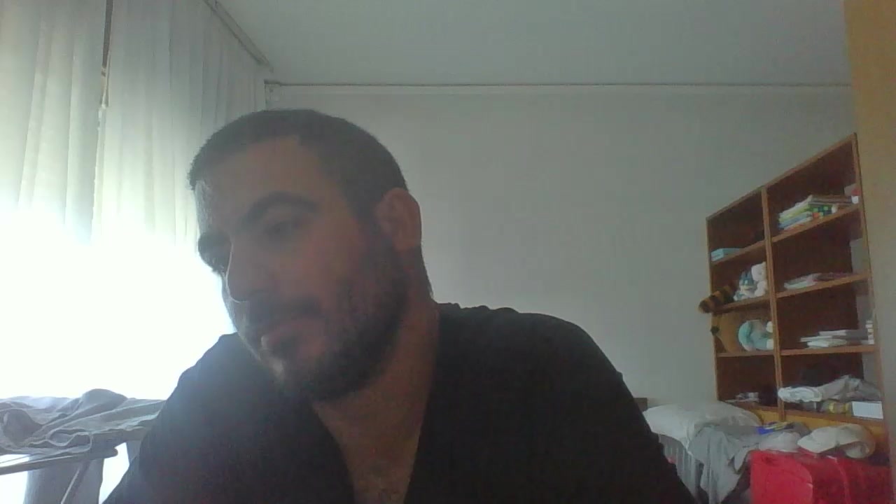 Mr_RA Live Cam Screenshot – 2025-08-06 11:23:02