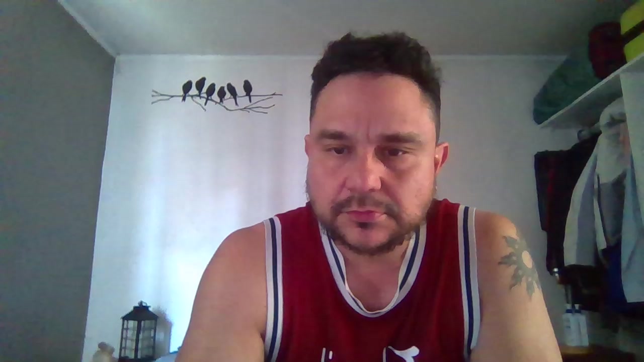 NBAboys Live Cam Screenshot – 2025-08-30 16:40:22