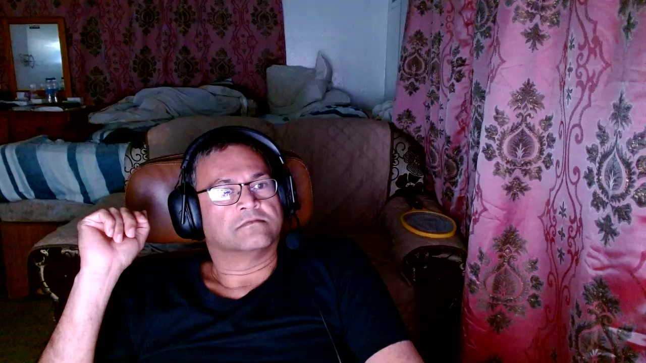 NVOVDFUIOF Live Cam Screenshot – 2025-08-26 23:14:47