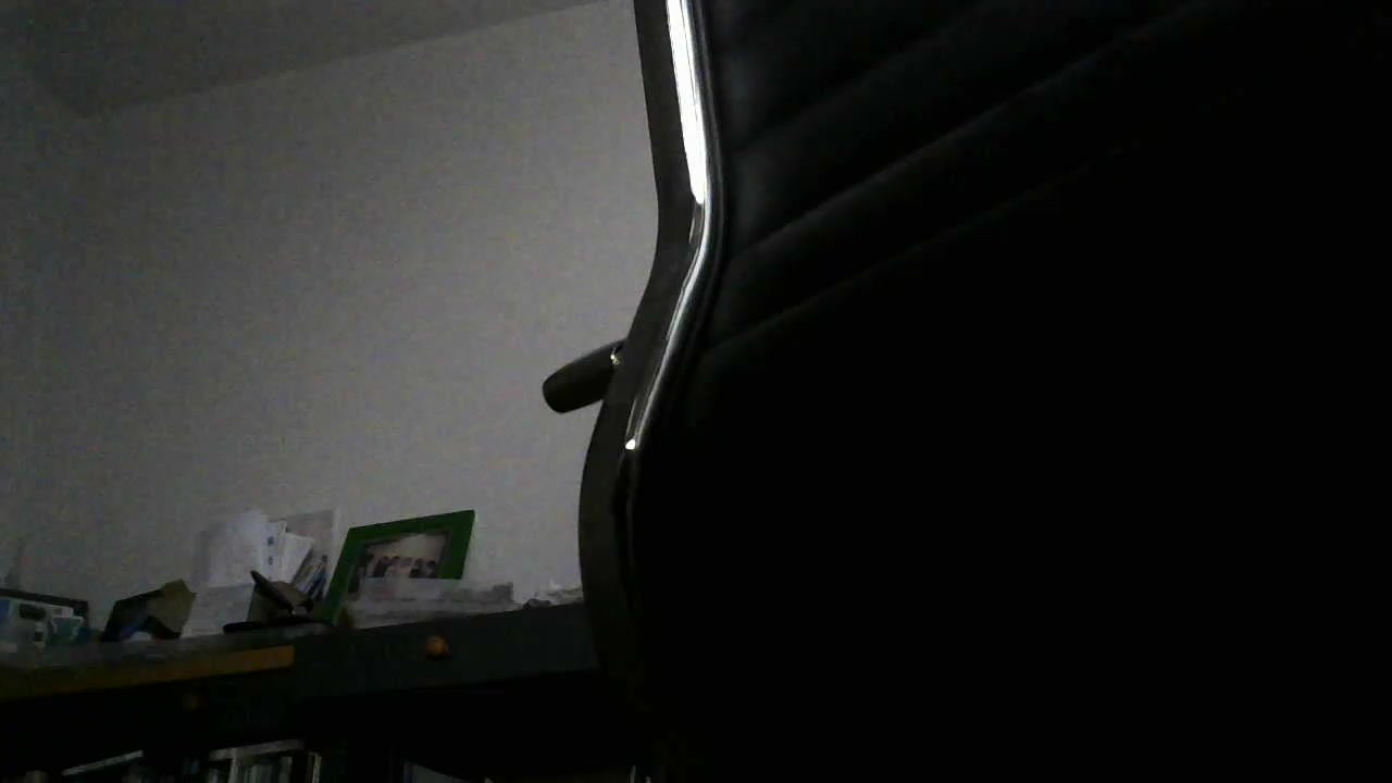 Nagoya_naoki Live Cam Screenshot – 2025-08-22 15:27:21