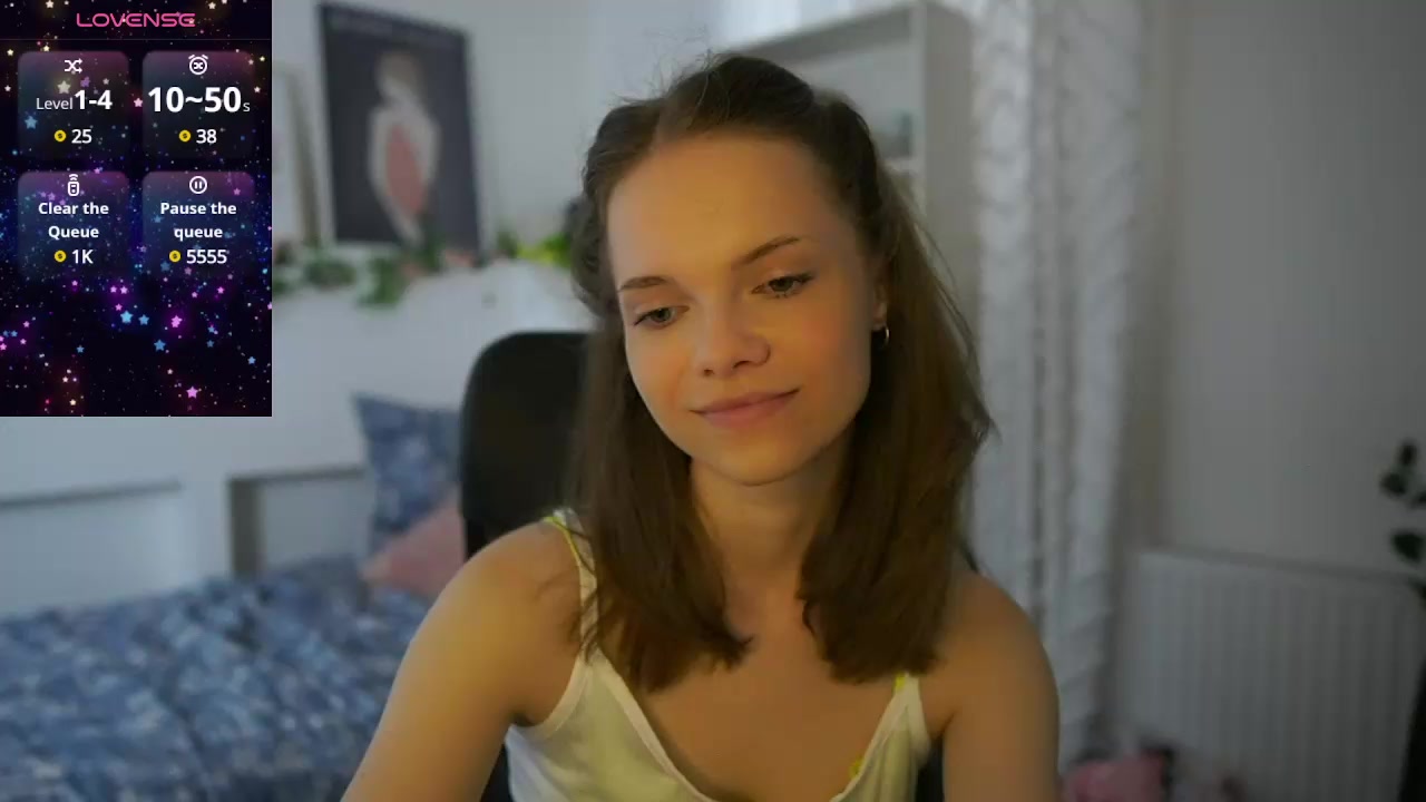 NatashaMalkova Live Cam Screenshot – 2025-08-04 13:14:49