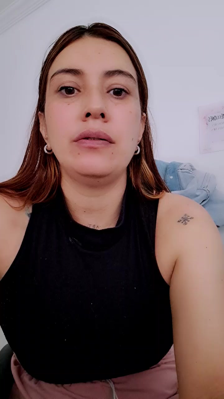 NiaBlazze Live Cam Screenshot – 2025-08-30 15:27:36