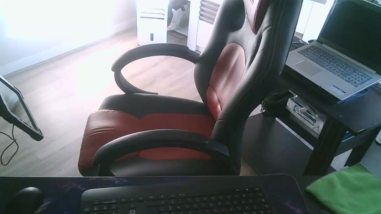Nuittorride73 Live Cam Screenshot – 2025-08-14 05:59:21