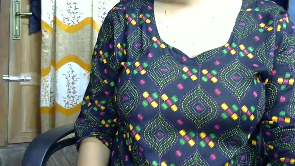 NusratMimi Live Cam Screenshot – 2025-08-04 11:04:45