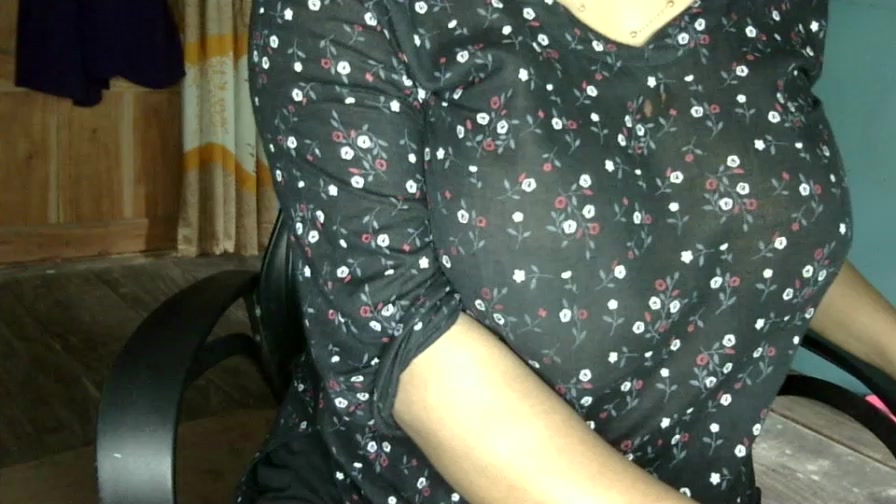 NusratMimi Live Cam Screenshot – 2025-08-15 08:30:04
