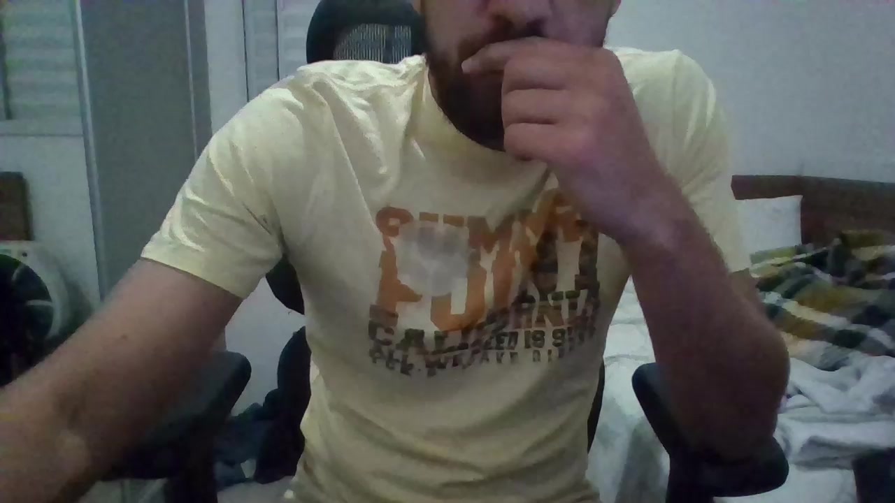 OnlyforCumBoy Live Cam Screenshot – 2025-08-17 01:16:44