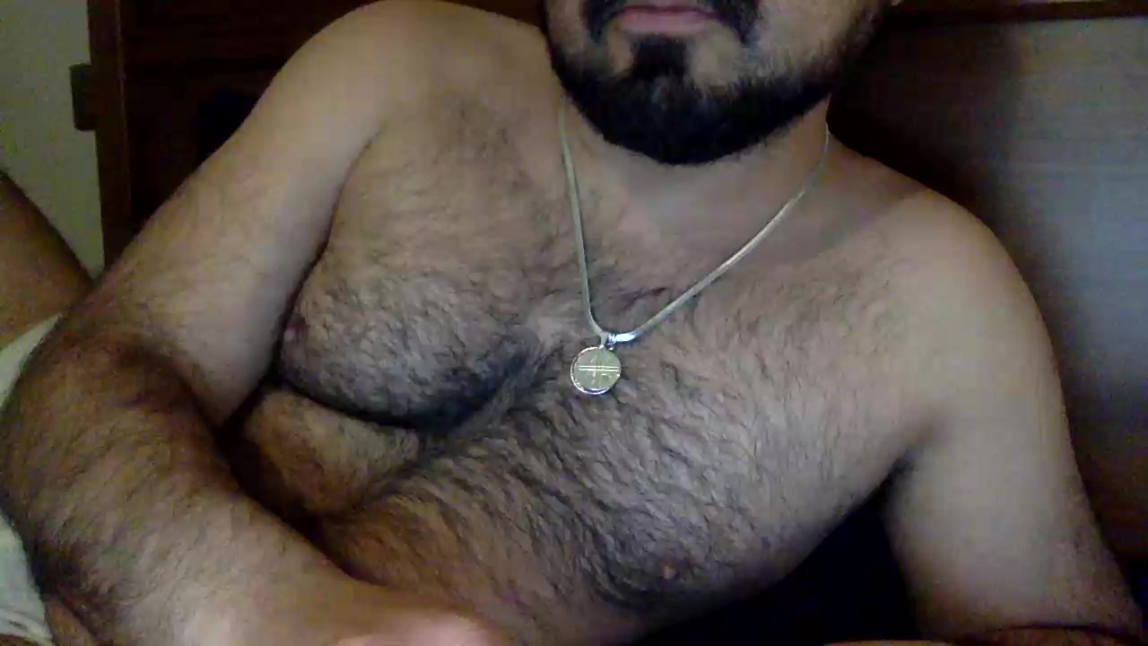 PELUO33 Live Cam Screenshot – 2025-08-05 05:39:05