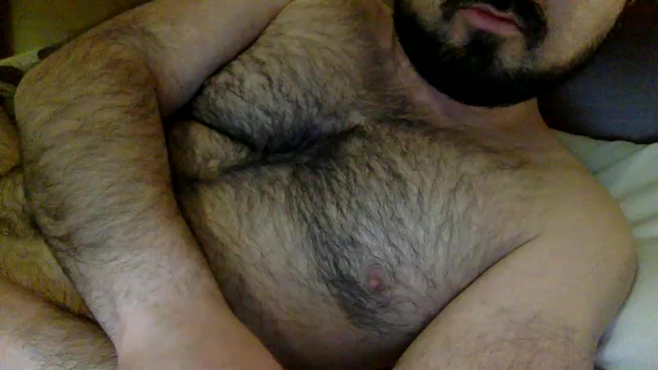 PELUO33 Live Cam Screenshot – 2025-08-15 04:47:42