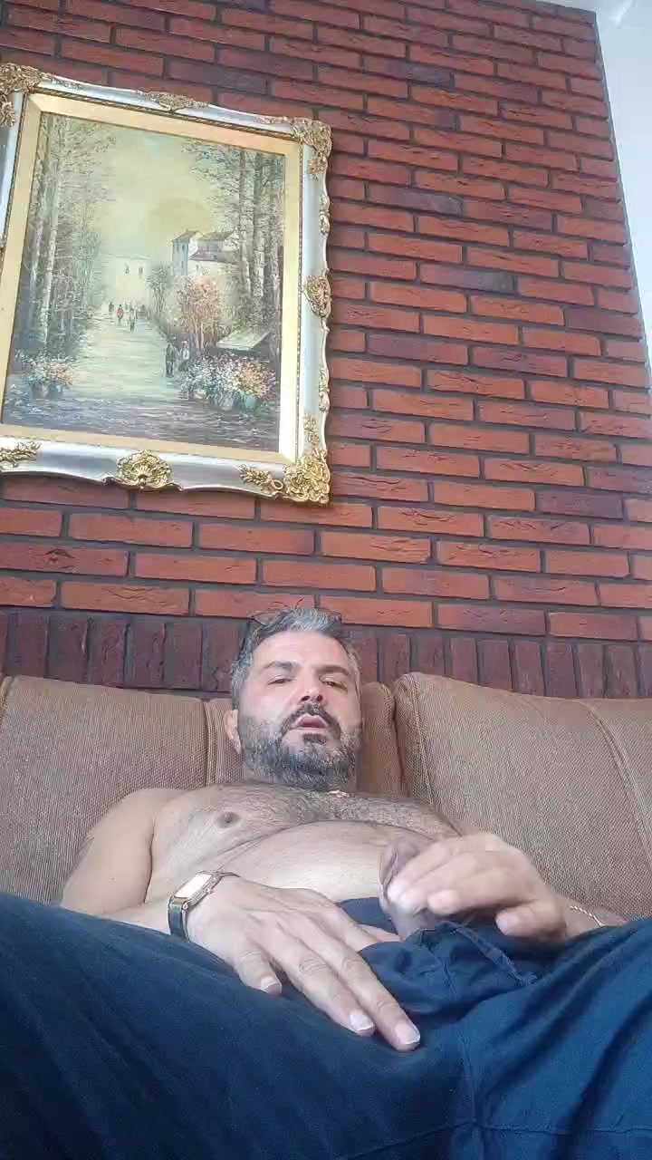 Parsa000 Live Cam Screenshot – 2025-08-06 15:10:43