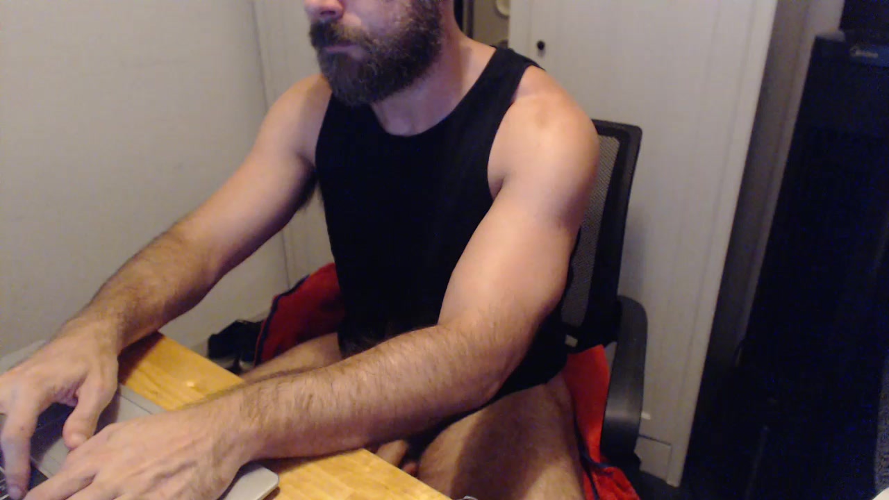 PigPervert Live Cam Screenshot – 2025-08-21 21:23:36