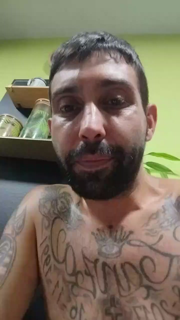 Prendio9999 Live Cam Screenshot – 2025-08-15 04:21:04
