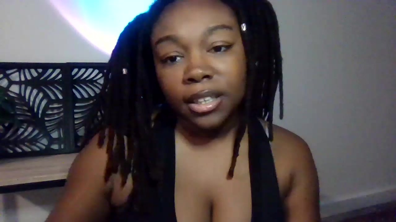 PrincessFoxxxy Live Cam Screenshot – 2025-08-24 14:08:38