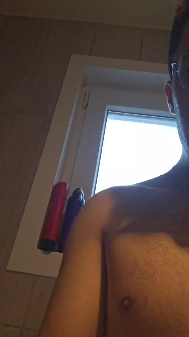 Publicdick97 Live Cam Screenshot – 2025-08-06 17:58:52