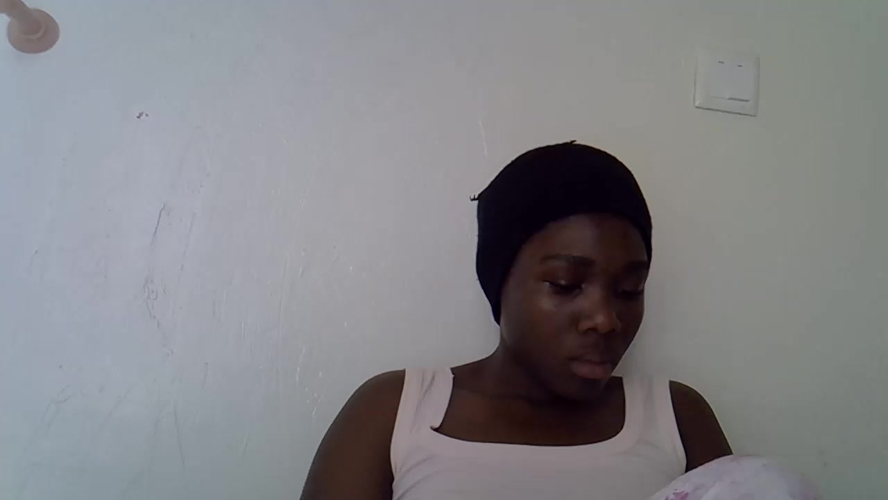 Queen_Sexxy18 Live Cam Screenshot – 2025-08-05 09:32:15