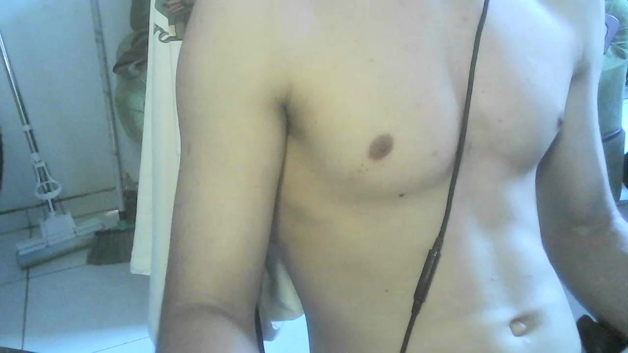 Rafaell33 Live Cam Screenshot – 2025-09-05 14:41:04