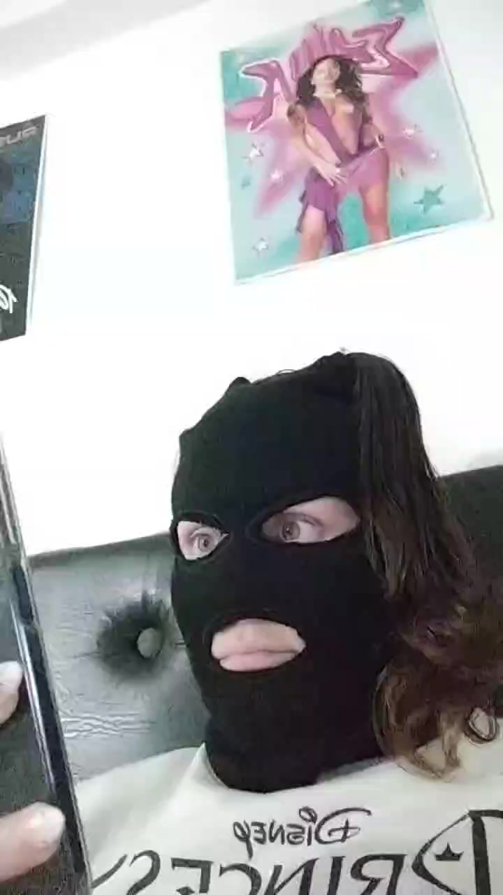 Reinaclotoxx Live Cam Screenshot – 2025-08-06 03:21:29