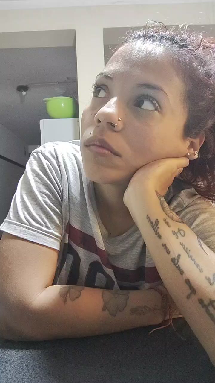 Riirii93 Live Cam Screenshot – 2025-08-05 12:49:54