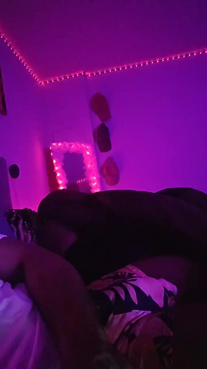 RoccoBangcock Live Cam Screenshot – 2025-08-16 08:07:36