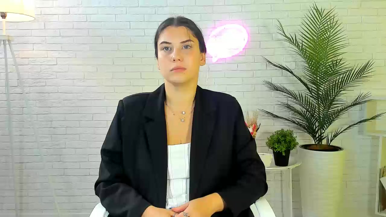 RosalinaOrte Live Cam Screenshot – 2025-08-29 07:26:33