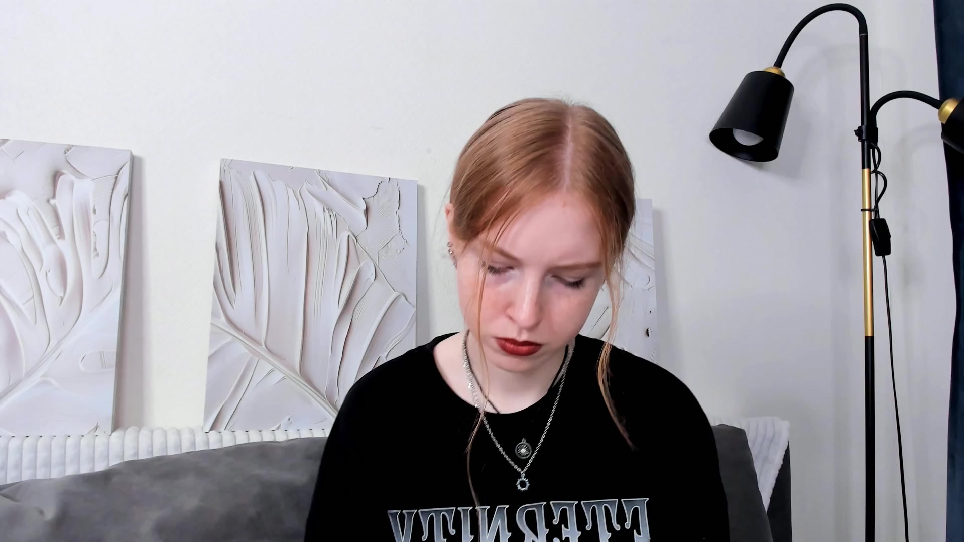 RosalynLatner Live Cam Screenshot – 2025-08-04 20:08:57