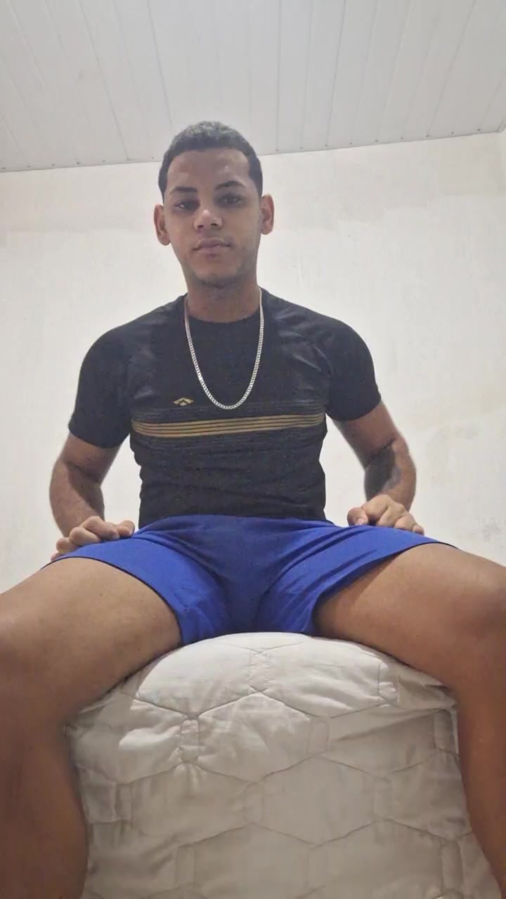 RyanChattinho Live Cam Screenshot – 2025-08-16 12:58:33