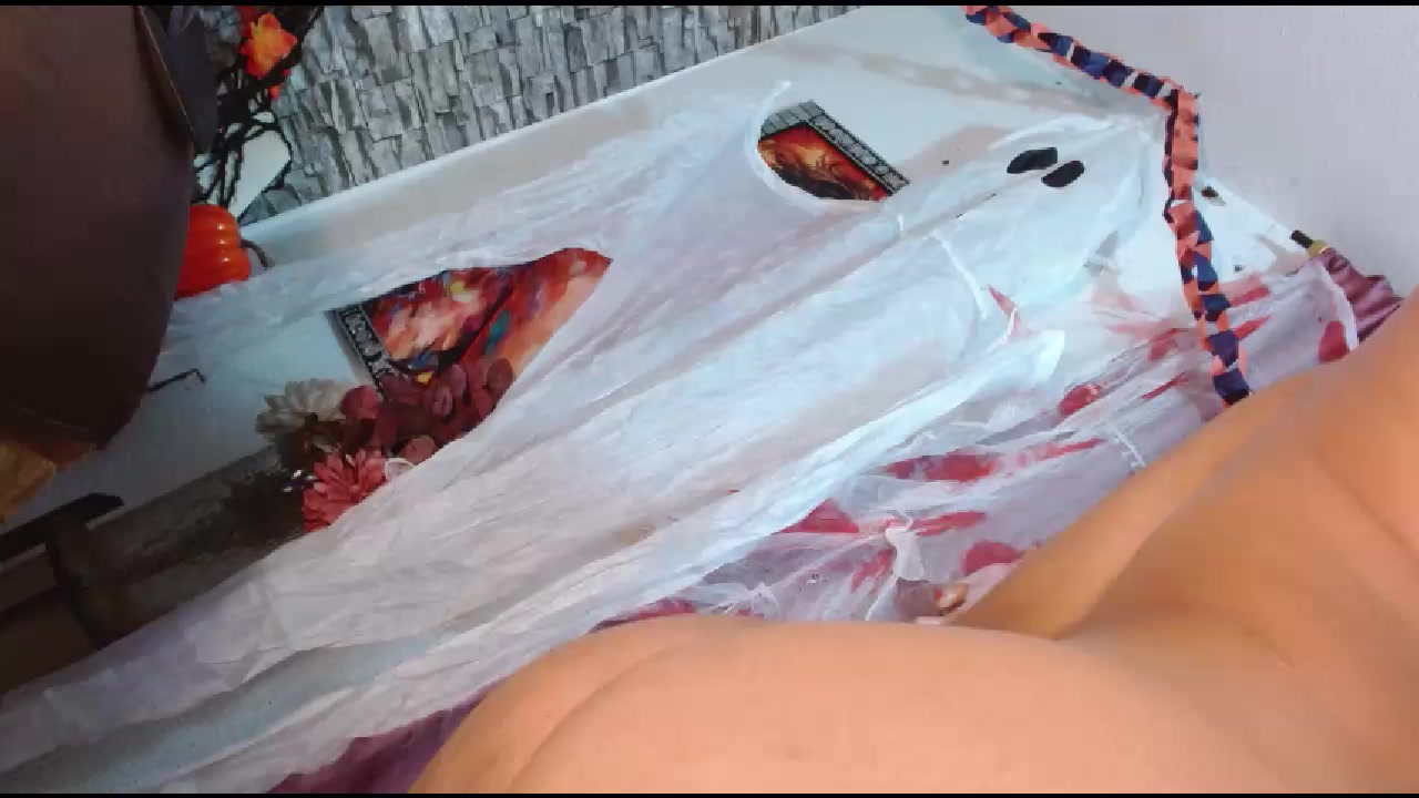 SHANTAL_ITALIA Live Cam Screenshot – 2025-10-10 03:19:34