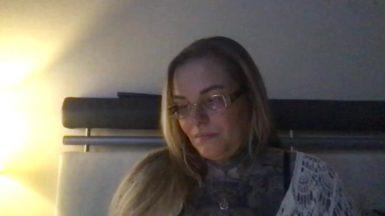 Sama01 Live Cam Screenshot – 2025-09-03 21:41:32